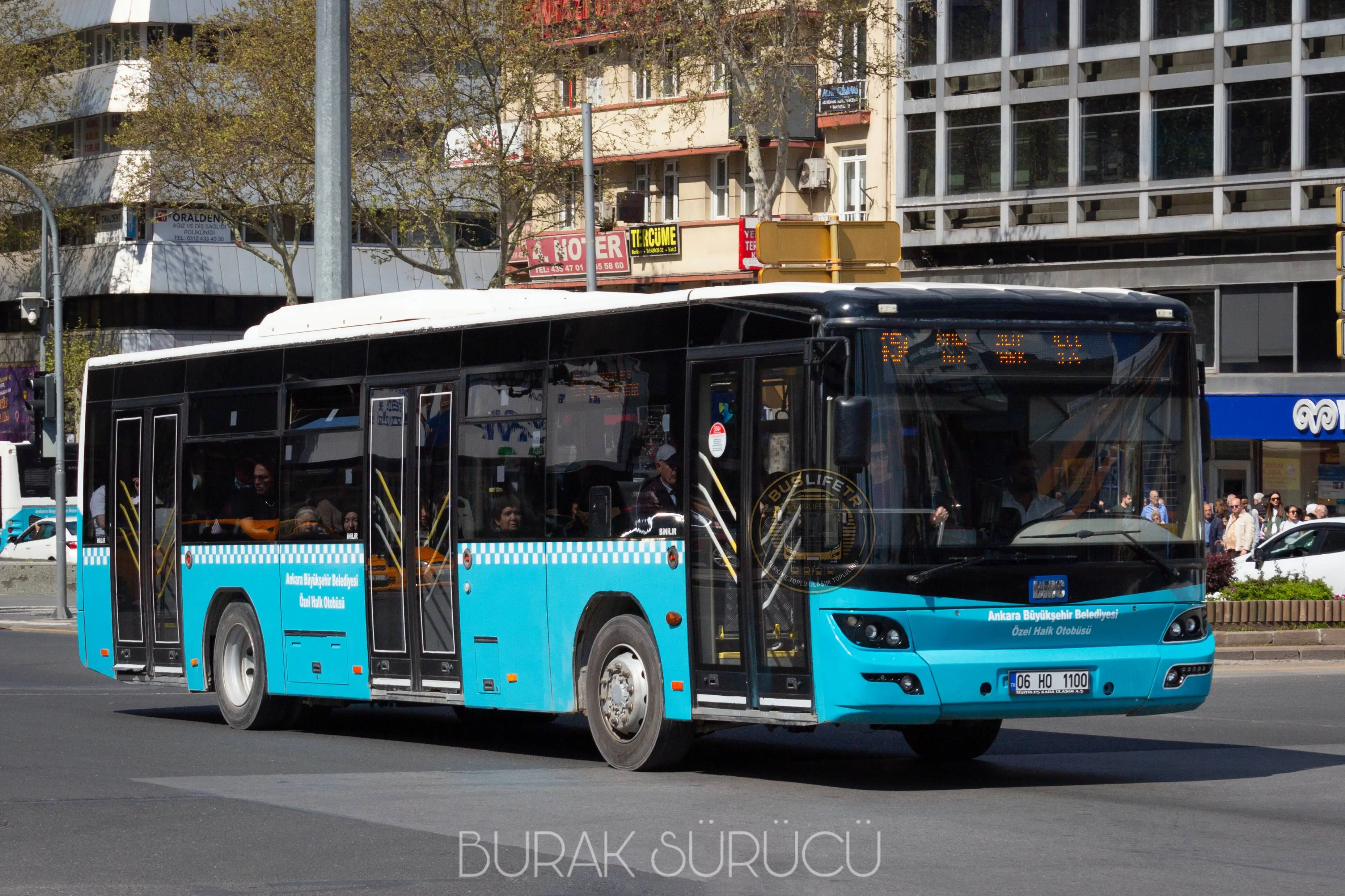 Ankara Halk Otobüsleri Kooperatifi (AHOK) otobüs fotoğrafı 06 HO 1100 / 35-215 (2023 ex 06 CJT 267, 2021 ex 06 BJA 241)
2015 BMC Procity I
454 Örnek - Ulus - Sıhhiye - Kızılay - Öveçler
15 Temmuz Kızılay Milli İrade Meydanı