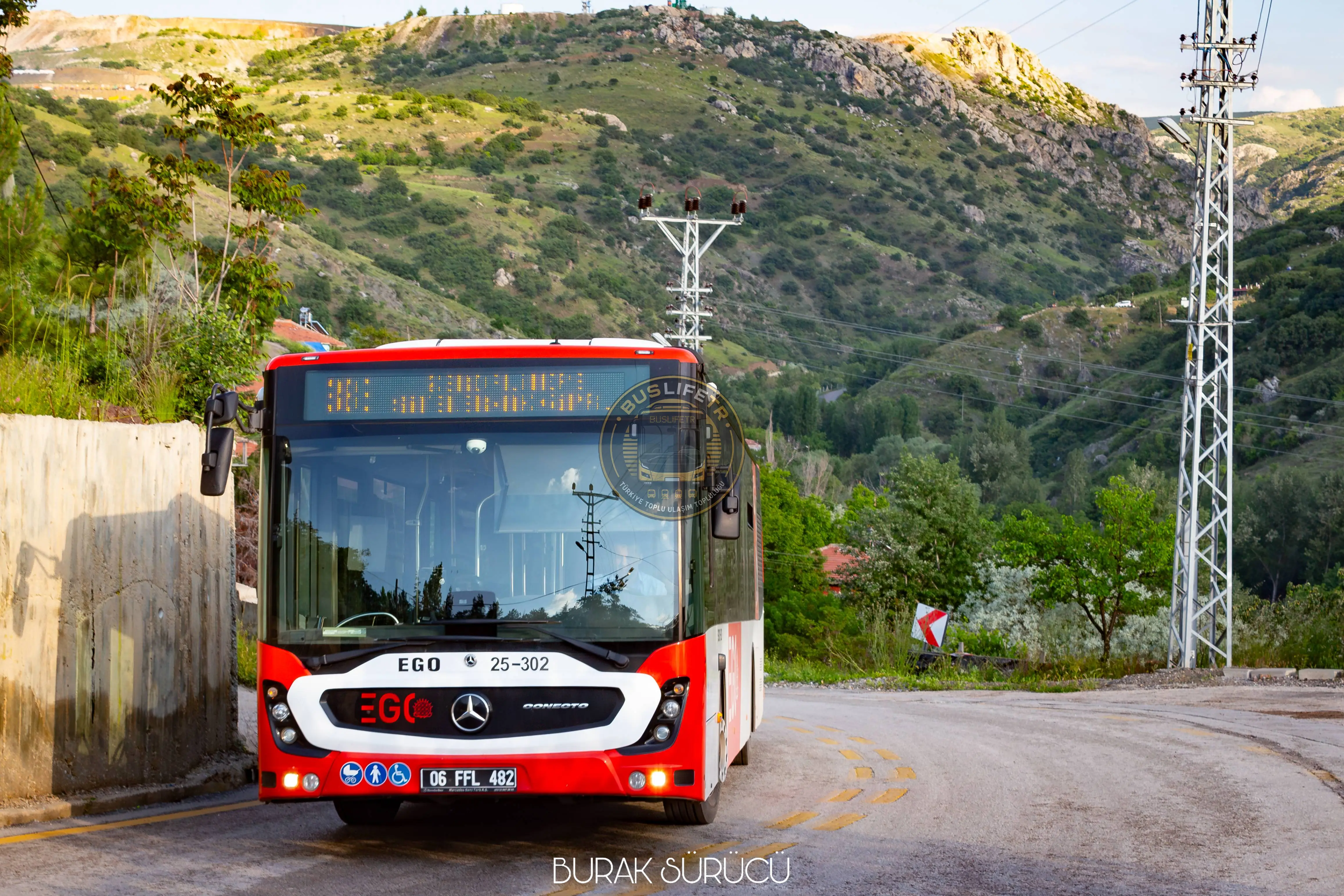 EGO / Mercedes-Benz Conecto III Solo