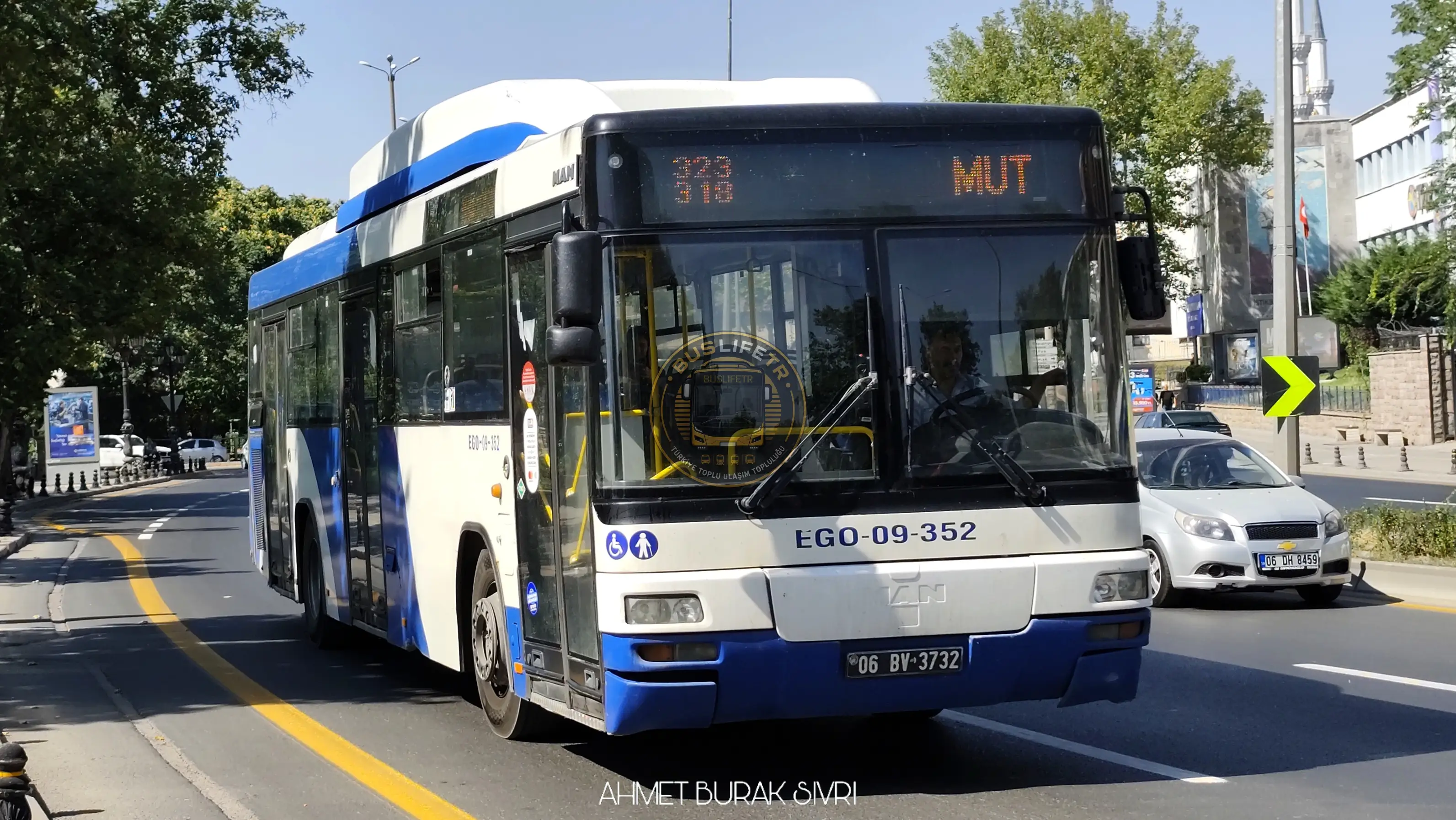 EGO / MAN A74 Lions Classic SL313 CNG otobüs fotoğrafı EGO-09-352
06 BV 3732
323 Mutlu Cad. - Dereboyu Cad. - Bağcılar - Kızılay - Opera - Ulus

Atatürk Bulvarı 